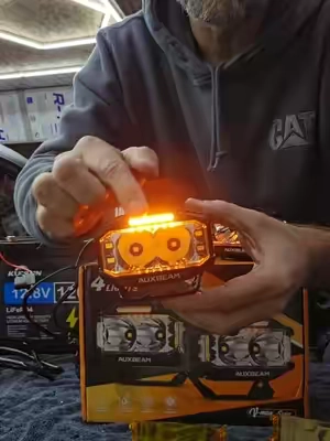 auxbeam 4" offroad lights
#lighting #truck #4x4 #offroad #tiktokshopcreatorpicks @Auxbeam @Auxbeam_official 