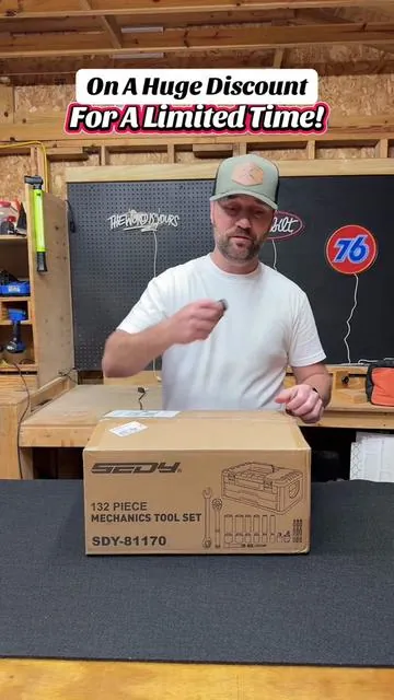 FOR A LIMITED TIME! Really good deal on this 132pc Mecahnics Tool Set! #tiktokshopcreatorpicks #tiktokshopjumpstartsale #tools #bluecollar #auto 