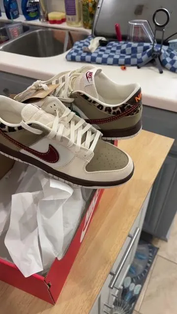 #NikeDunkLow #StockX #Shoes #Sneakers #Women’sNikes 