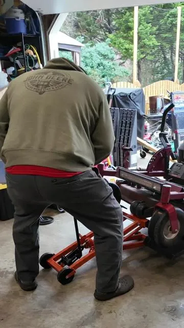 #vevor #mowerlift #lift #lawnmower #fyp @VEVOR Store 