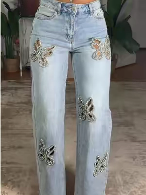 the cutest jeans are back in stock😍🦋 