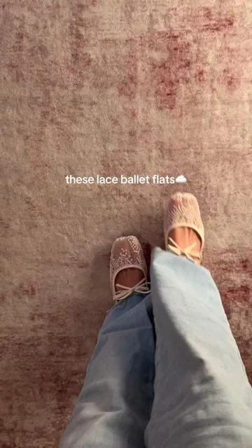sooo comfy too iltsm 🤍 #balletflats #springfashion #tiktokshopcreatorspicks 