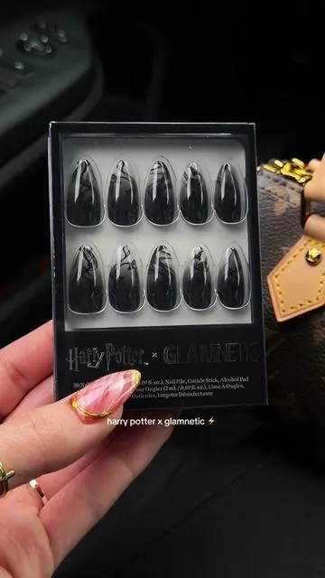 set dementor 🖤⚡️@Glamnetic #glamnetic #harrypotter #pressonnails #darknails #pressonsets 