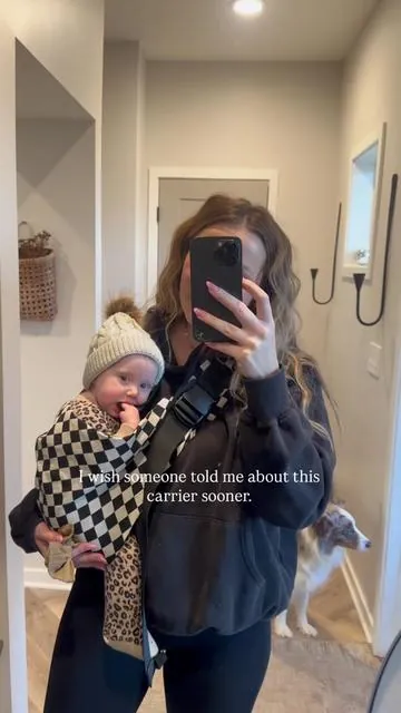 I wish someone had told me about this baby carrier months ago #babycarrier #mommusthaves #babyessentials #babyshower 