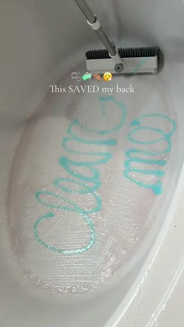 Whoever invented this is a GENIUS 🫧😮‍💨 #cleantok #scrubbrush #scrubmommy #scrubbingasmr #cleanwithme 