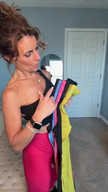 ELEVATE YOUR WORKOUTS WITH THESE POWER BAND LEGGINGS FROM @Fanka_workout #fanka #workout #fitness #genx #over50 