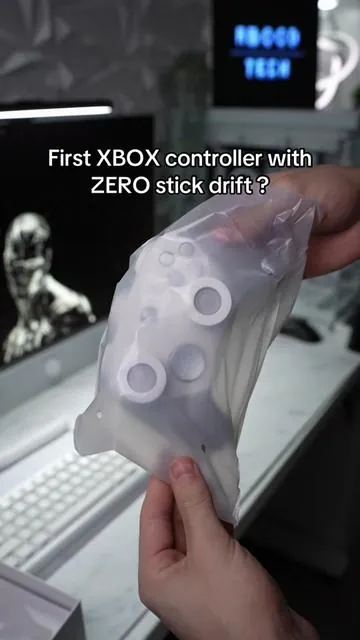 The FIRST Xbox controller with TMR sticks is finally restocked - reviewing the G7 pro by GameSir #controller #gamingcontroller #g7pro #review #xbox 