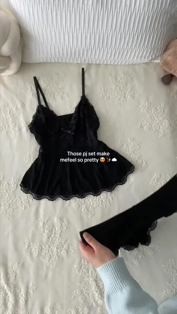 cute cute cute sexy sexy sexy #lace #pis #pyjamas #2pieceset #tiktokshopjumpstartsale 