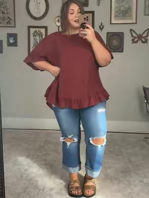 Covers the arms, hides the tummy, and still looks this cute?? My perfect top.  Available up to 5X! #plussizefashion #curvyfashion #springoutfit #summeroutfit #tiktokshopcreatorpicks 
