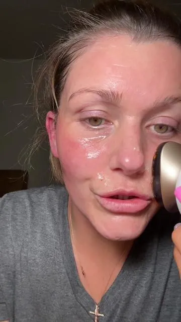If you're over 30, you should be using it but make sure you're using it correctly @inia_global @INIA BeautyCraft @inia_beautycare #tiktokshopcreatorpicks #springglowup #iniasphera #februaryrestock #skincaredevice 