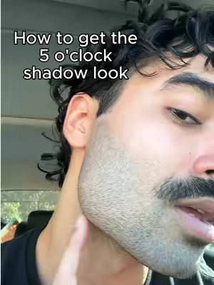 How to get the 5 o’clock shadow look 🧔🏻‍♂️ #stubble #5oclockshadow #shave #beardtrim #mustache 