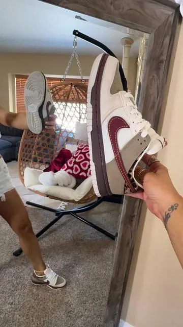 I’ll spend some $$$ on some bomb ass sneakers. Shoes are my hobby😮‍💨 #sneakers #nikedunklow 