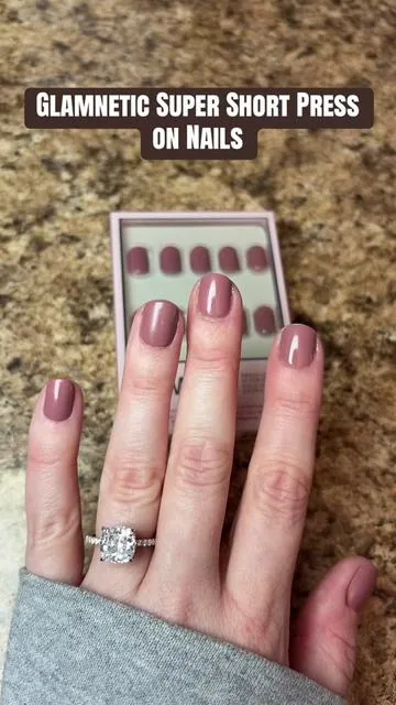 They are the perfect length, but are selling out quickly so grab some! #tiktokshopjumpstartsale #tiktokshopmademebuyit #glamneticpressonnails #glamneticnails #pressonnails 