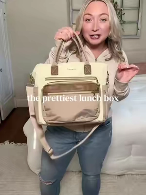 the most aesthetic lunch bag I’ve ever seen 🤎 #lovevook #lunchbox #workessentials #schoolessentials 