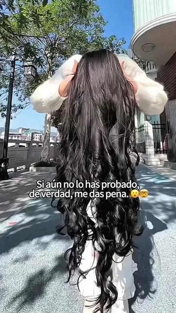 ¡Este es el secreto que salvó mis entradas! 🤫 Lo comparto contigo, no te arrepentirás. ✨ #crecimientodelcabello #minoxidil #caidabello #hairhacks #cuidadodelcabello  