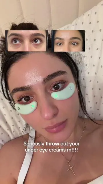 These red light and EMS under eye patches are a game changer for my skincare routine 🙌🏼 #undereyetreatment #antiaging #undereyecircles #undereyebags #skincareroutine 