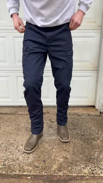 Work pants, with pockets everywhere. #workpants #tatical #mens #pants #cargopants 