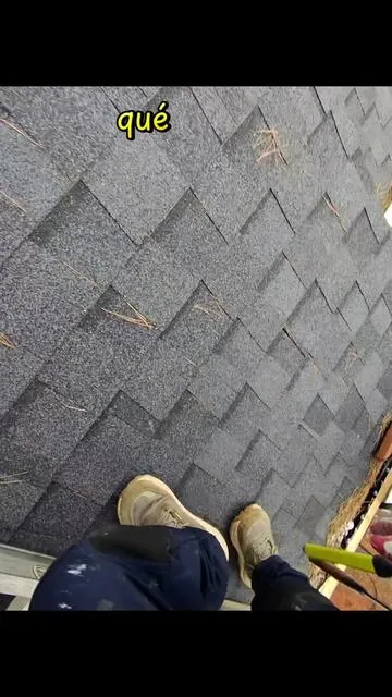 Zapatos para la construcción. #construction #sidinghouses 