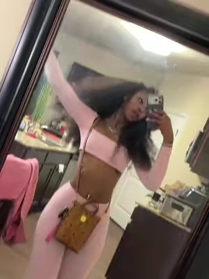 I love a good 2 piece set 😍
