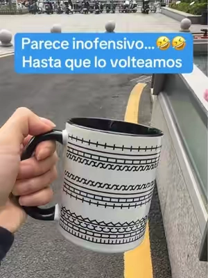 no es lo que parece asta que le das la vuelta te das cuenta quw no es asi jajaja mensaje oculto🤣🤣🤣#fyp #mug #easter #foryoupage #tiktok @TikTok 