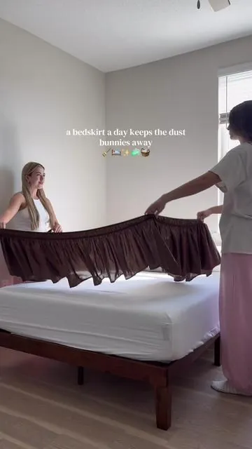 nobody wants to see what’s under your bed & neither do you 🫣✨ our wrap around bedskirt takes away all the stress of old under the mattress styles, and can bring life to your room in under 30 seconds!! #fyp #bedding #bedskirt #clean #organization 