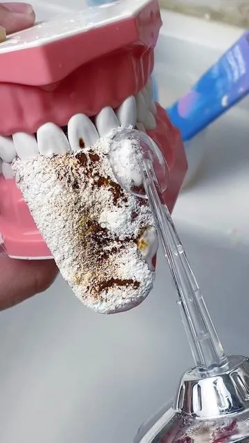 Clean your teeth,buy it now! #usa #tiktokusa #tiktokfinds #fpy #tiktokshop                  
