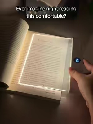 Gentle glow. Calm pages. Peaceful mood.💫#BookTok #booklight #booklover #reader #atmosphere 