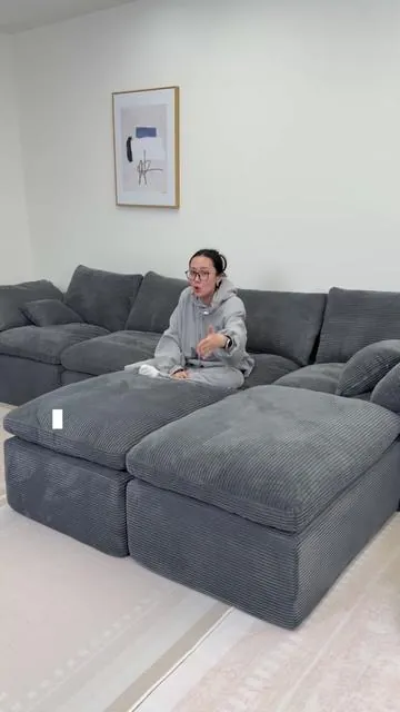 No need to worry about the slip issue🧡☺️#w#weturef#fypb#bonelesscouchc#cloudc#couch