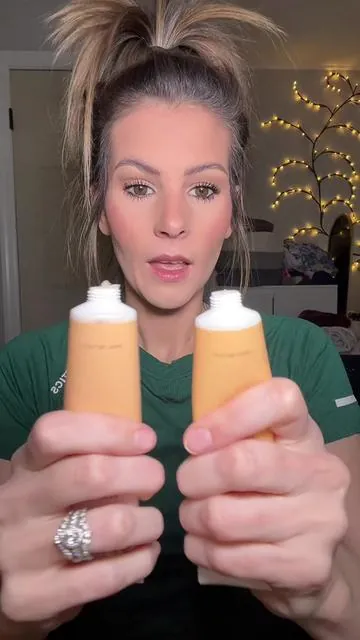 Still can’t believe you get TWO full size spackle primers #makeupprimer #laurageller #lauragellerbeauty 