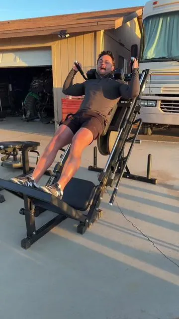 Ritfit 3-in-1 leg press and hack squat machine is such a good home gym addition👌🏼