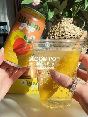This flavor thooo 🤤🤤🍑🍍 @Bloom Nutrition  #bloomnutrition #bloompop #prebioticsoda #soda #summerdrink 