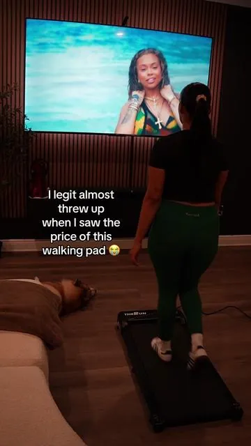 Like less than $100 is CRAZYYYYY #walking #walkingpad #treadmill 