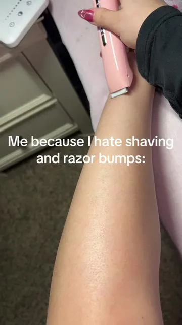 My new go to tool #fyp#explorepage #bikinishaver #howto 