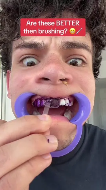Love these purple whitening strips #whiteteeth #whiteningstrips #ceelike 
