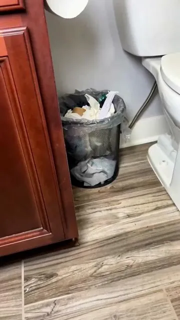Wave goodbye to visible garbage #tiktokshopspringglowup #bathroomessentials #bathroomupgrade #tiktokshopspringglowup 