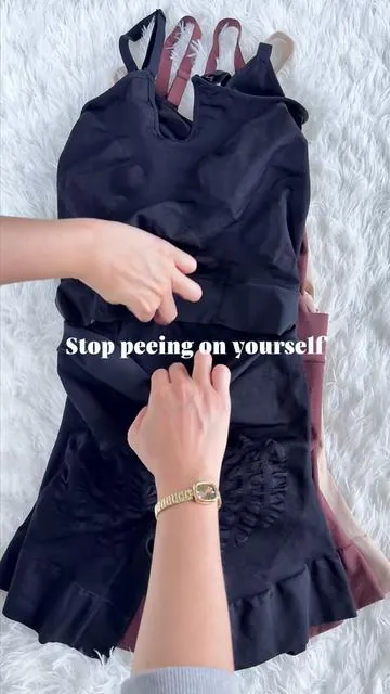 That little hole in shapewear? Yeah…it does NOT work.#Springtok #easyslideshaper #shapewear #tiktokshop #shapeweargirl 