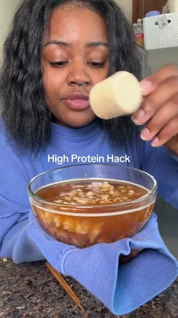#bonebroth #bonebrothbenefits #nakedbonebroth #proteinhack #tiktokshopcreatorspicks 