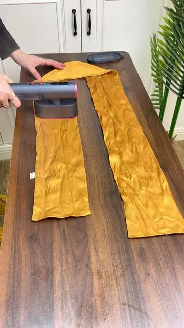 Smooth Wrinkles Anywhere—Home, Travel, Work! ߚ Tap the cart!#steamer #travelsteamer #travelessentials #ironing #ironingclothes #giftgiving #steamiron #TikTokShopJumpstartSale #FitTok #holidayessentials 