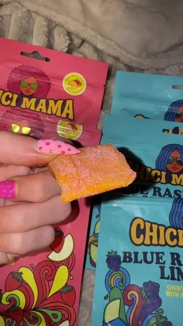 There the two BEST sellers for a reason, I’m obsessed #tiktokshopcreatorpicks #tiktokshop #chicimama #mangos #snacks 
