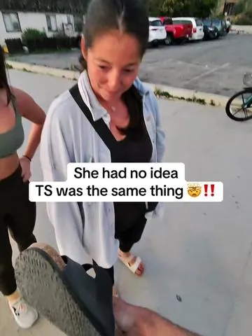 She couldn’t believe how much these costed 😱🤯 #projectcloud #birkenstocks #slippers 