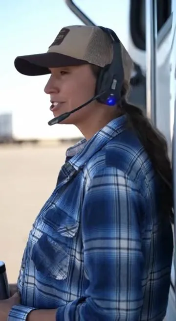 Wireless Trucker Bluetooth Headset #earphones #magicvoiceheadphones #glitterheadphones #noisecancellingmuffs #invisibleheadphones #earplugheadphones #electronicaccessories #wyzeheadphones #smallheadphones #wirelesscomfort #TruckerHeadset #Gift #WirelessHeadset