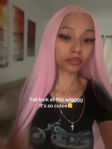 Might be my fav wig rn. #fypシ゚viral #fyp #wigtok #pinkhair #xyzbca 