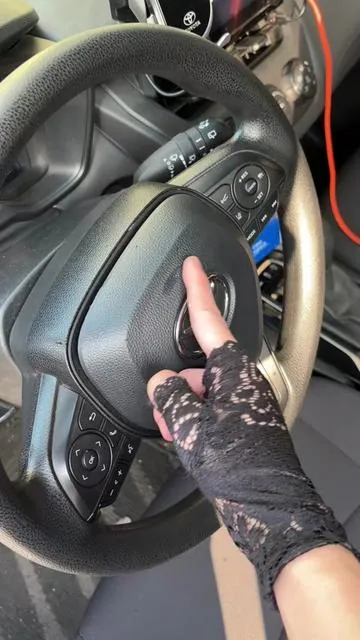 Here’s a quick car care tip you might not know:#tiktokshopjumpstartsale #tiktok #foryou #foryoupage #fyp 