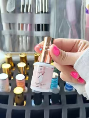 diy nails means controlled chaos 😤 #domynailswithme #nailsathome #buildergel #diynails 