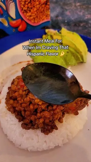 Quick , Easy , full of protein and yummy... #fillos  #lentejas   #peruviancuisine  #puertoricanbeans #cubanbeans 