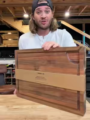 Le Creuset Butcher Block #cuttingboard #butcherblock #microplasticfree #lecreuset #qvc
