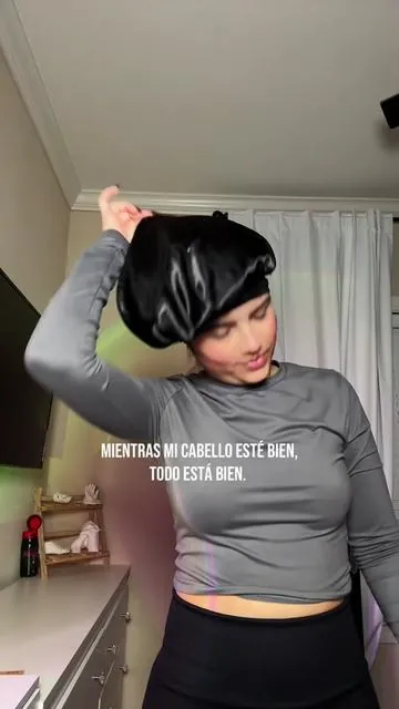 Recuerden: Lavar bien el cabello solo con shampoo, aplicar producto de medios a puntas, dejar actuar 15-20 min, retirar con abundante agua solamente 🙇🏻‍♀️🙌🏼 de nadaaaa ✨💝 #cabello #cabellosano #haircare #karseell #karseellcollagen 