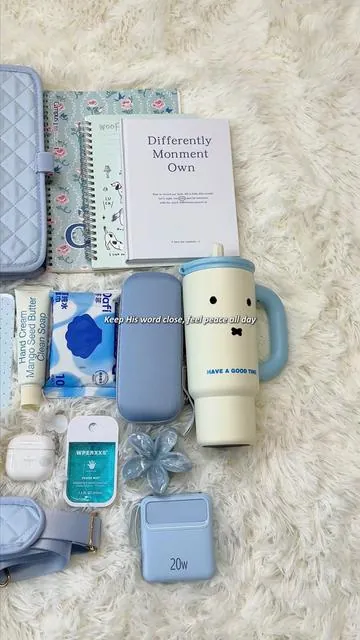 Keep your Bible organized, no more mess #Floe #FloeBible #Bible bag#biblestudy #easter 