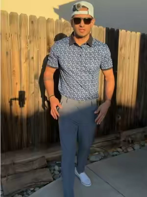 Dang, these are some really nice golf pants!! ##golf##golfer##golftiktok##golfswing##mensfashion