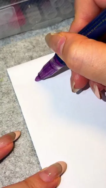 "It's a magical pen where wishes written come true. #OutlinePens #artisticessentials #tiktokshopblackfriday #spotlightfinds #acrylicpainting  Cxy